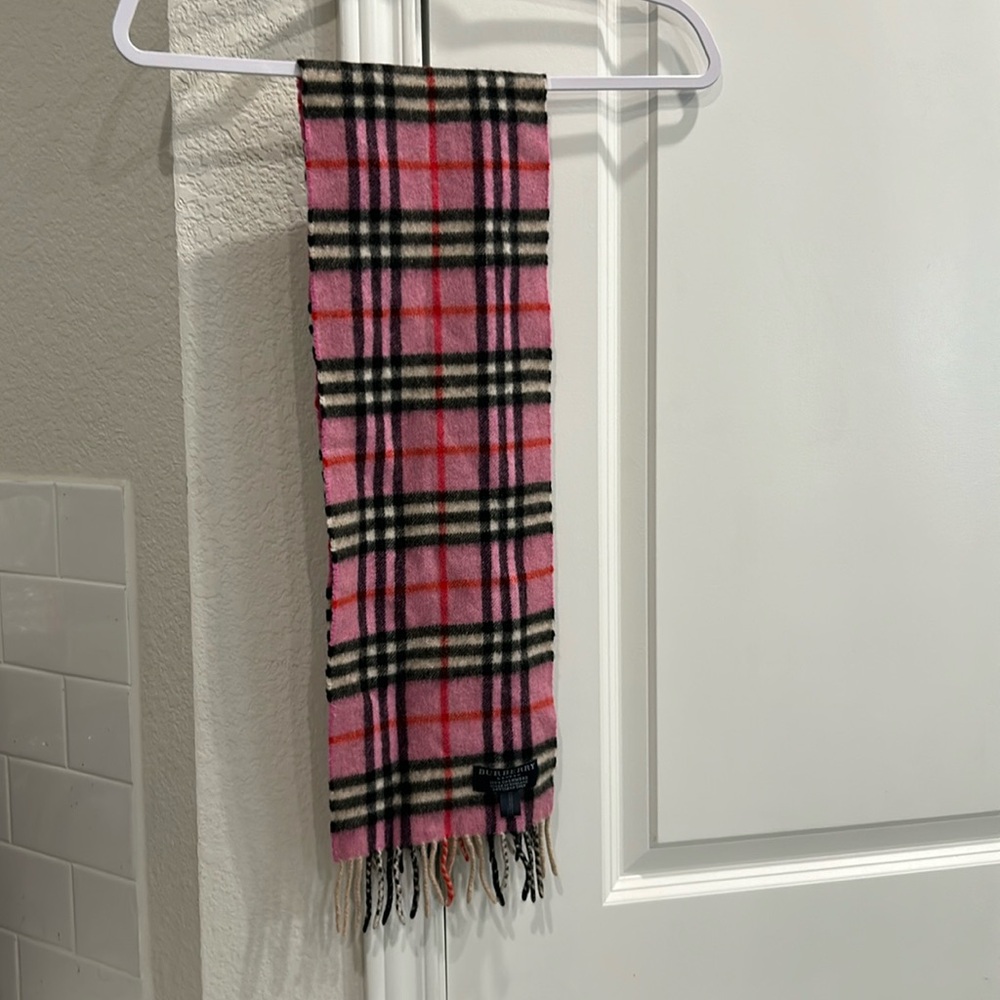 100% Authentic Burberry London Cashmere